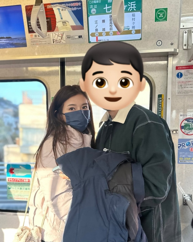 梁凯宁与未婚夫的旅行照片。