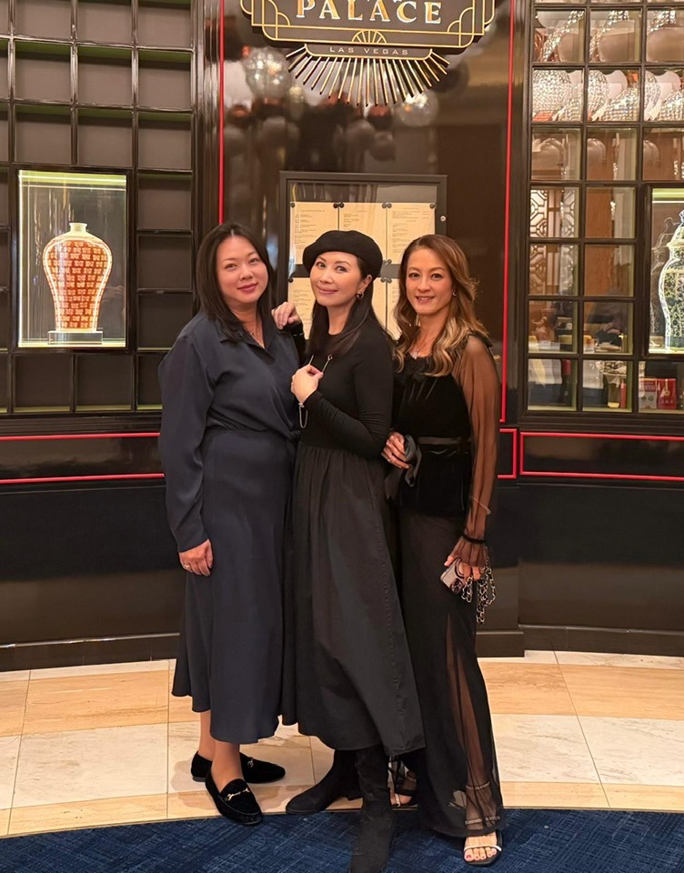 杨宝玲冻龄力惊人。 杨宝玲冻龄力惊人。