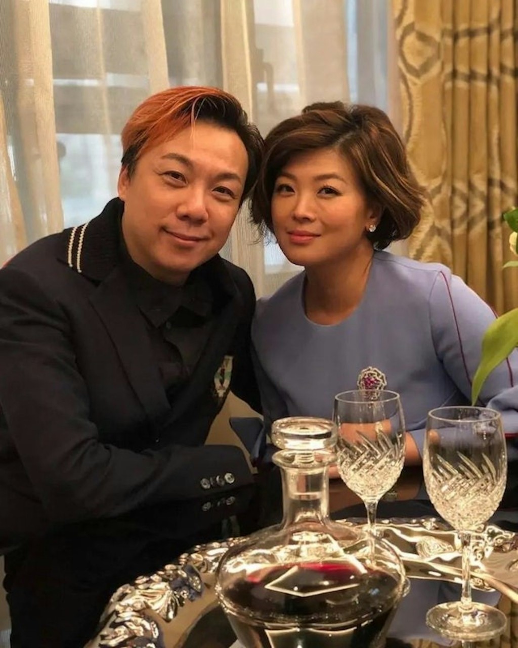 李明慧婚后鲜有露面。 李明慧婚后鲜有露面。
