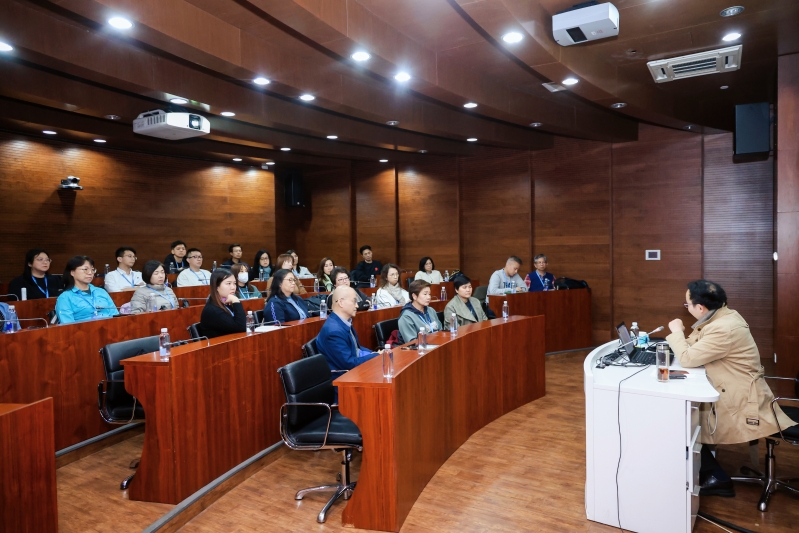 香港校长北京考察交流活动举行