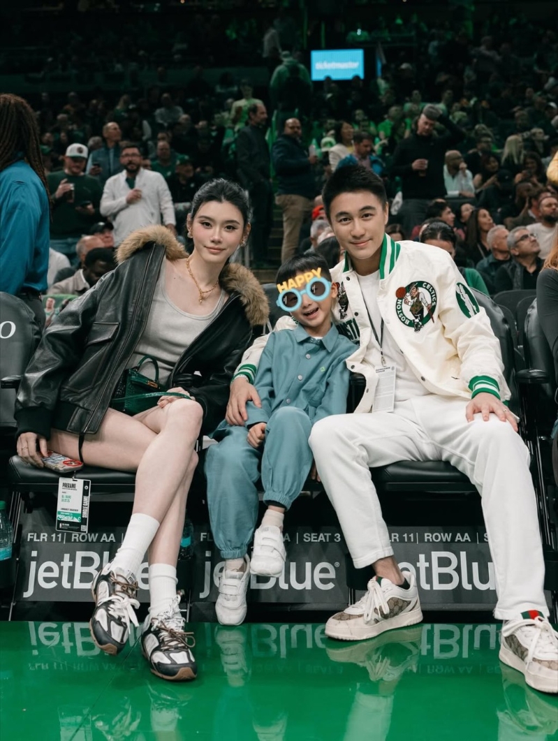 何广燊被指鼻子和嘴巴激似何何鸿燊。 何广燊被指鼻子和嘴巴激似何何鸿燊。