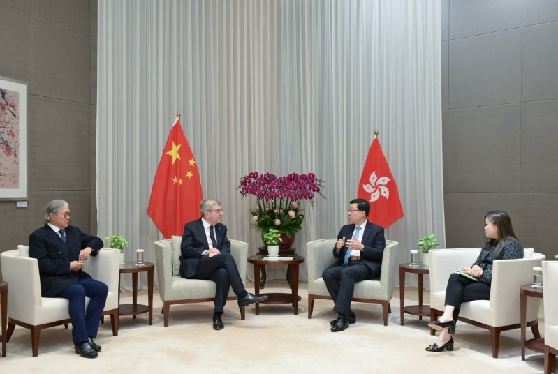 李家超指，特区政府致力为全球体育发展作出更大贡献。