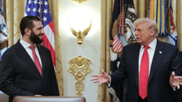 叙利亚总统历史性访白宫，特朗普送香水，问“你有几个老婆？”