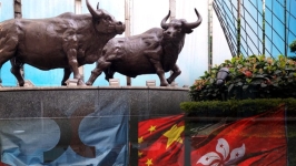 万亿销售的“双十一”大促背后，港股消费和科技板块正在“等风来”