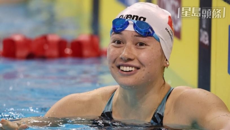 何诗蓓1 何诗蓓1