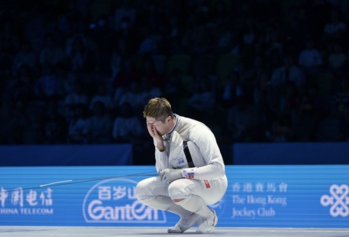 张家朗于四强赛中落败,其后出战铜牌赛。 张家朗于四强赛中落败,其后出战铜牌赛。