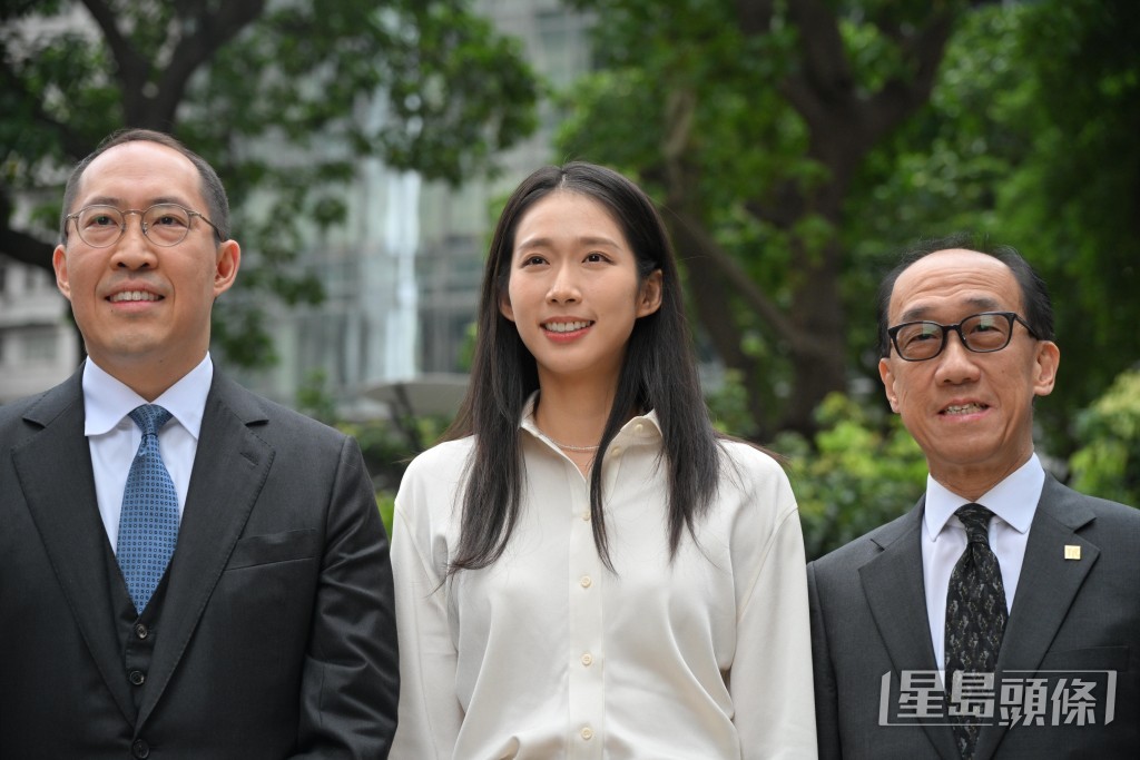 江旻憓报名参选旅游界时,获重量级嘉宾支持。 江旻憓报名参选旅游界时,获重量级嘉宾支持。