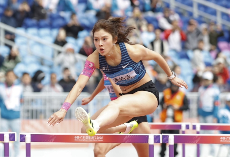 吴艳尼首名晋级女子100米栏决赛。 吴艳尼首名晋级女子100米栏决赛。