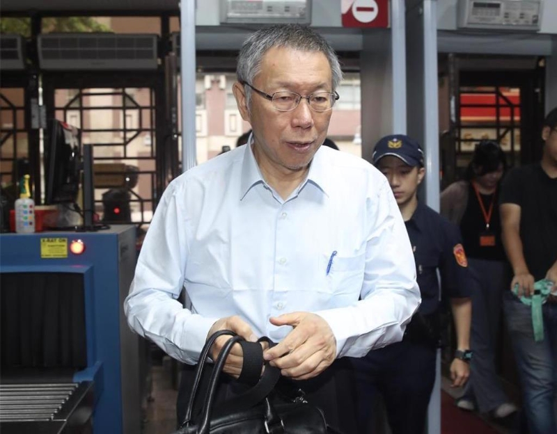 柯文哲将复出试水温