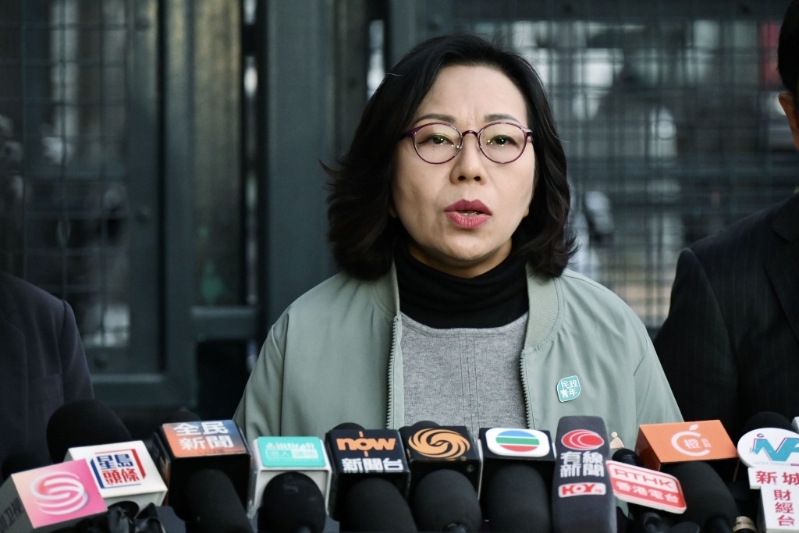 民政及青年事务局局长麦美娟