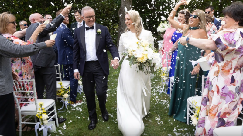 澳洲总理阿尔巴尼斯官邸内低调办婚礼