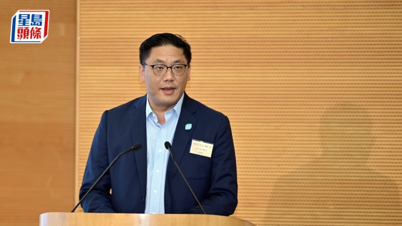 民政及青年事务局副局长梁宏正。 民政及青年事务局副局长梁宏正。