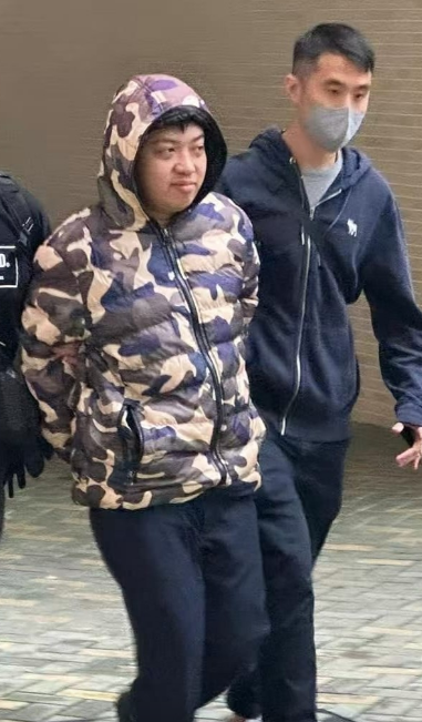 被捕人为姓陈YouTuber“Kenny”。 被捕人为姓陈YouTuber“Kenny”。