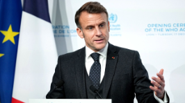 法国总统马克龙抵达成都