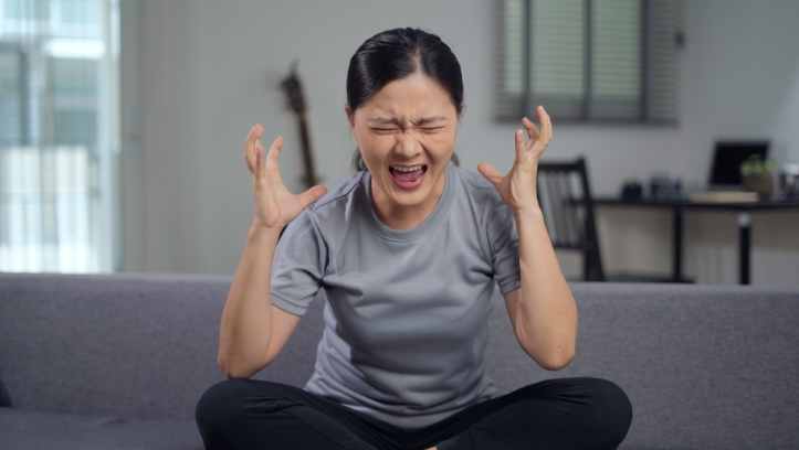 发脾气易变老? 发脾气易变老?