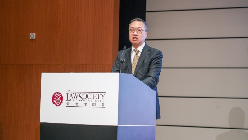 林定国出席律师会嘉许计划颁奖礼 林定国出席律师会嘉许计划颁奖礼