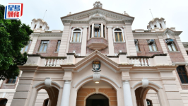 港大论文引用虚构文献，港大：确认部分引文为AI生成，叶兆辉卸任社会科学学院副院长