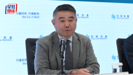 恒隆行政总裁卢韦柏明年8月底前退休，董事会正物色继任人