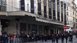 希音售童颜性玩偶遭法国政府调查，巴黎法院裁决