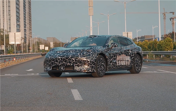 华为广汽联手打造 “启境”第一车预热：豪华猎装 号称“三个百万”