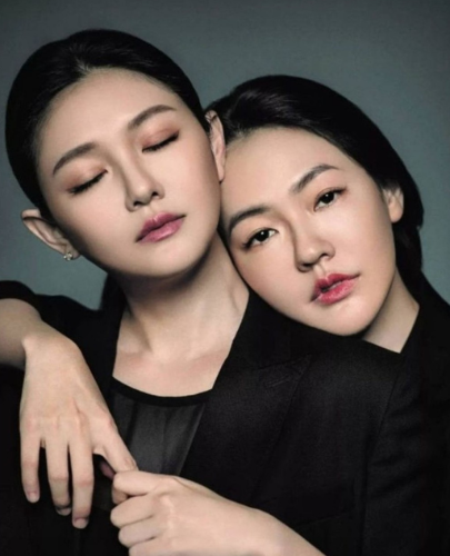 年初,台湾女星大S(徐熙媛)在日本旅游期间,因流感引发肺炎骤逝,终年48岁。 年初,台湾女星大S(徐熙媛)在日本旅游期间,因流感引发肺炎骤逝,终年48岁。