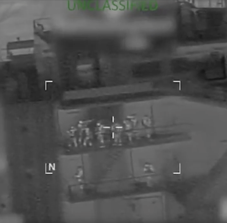 军人在“索菲亚号”上行动。X@Southcom 军人在“索菲亚号”上行动。X@Southcom