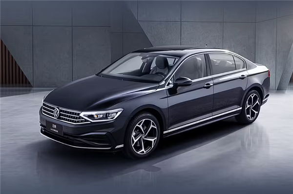 网传12.99万就能买迈腾380 4S店销售：这个价根本不可能