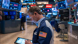 特朗普四处点火令全球陷混乱，任期第二年警惕泡沫爆破，专家剖析对香港股楼影响｜林本利