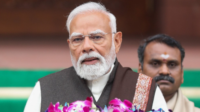 莫迪被爆曾“唱歌跳舞”取悦特朗普