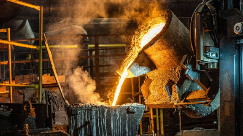 内地金属贸易商据报损失逾10亿