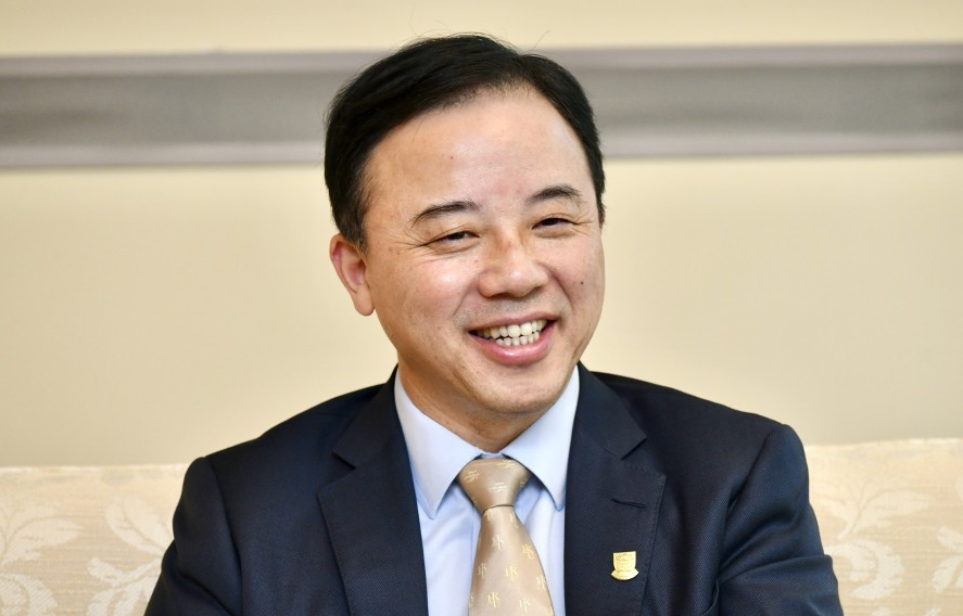 港大研究揭示负折射,制微型“激子超透镜” | 星岛环球网