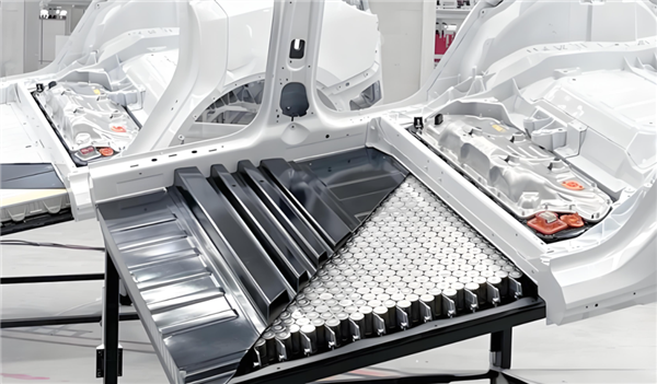 特斯拉终于拿下4680电池 结果就它自己在玩？