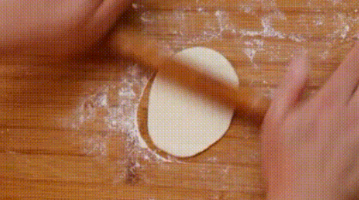 特斯拉终于拿下4680电池 结果就它自己在玩？