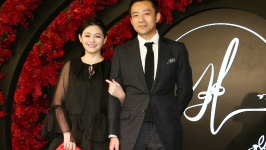 汪小菲、张兰被点名，韩综主持人替大S抱不平怒轰“疯了吗”