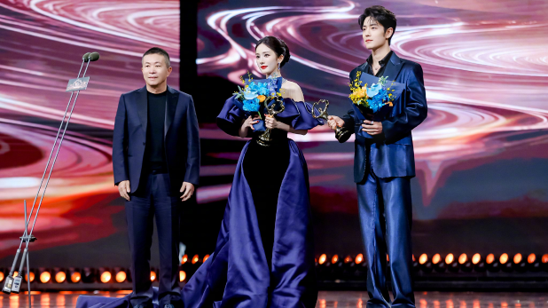 微博之夜主办方再次就座位争议道歉：工作人员操作失误