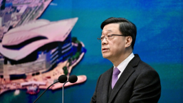 李家超：维护国安《白皮书》正合其时，对国家叛徒作严正警告，斥黎智英无耻充当外部势力爪牙