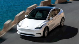 终于有语音唤醒！特斯拉史诗级大更新