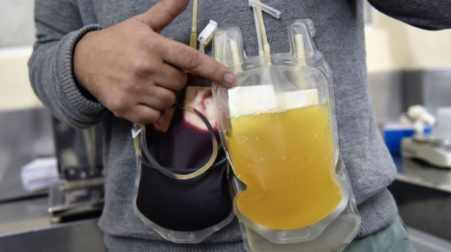 美国中产阶层靠捐血报酬度日