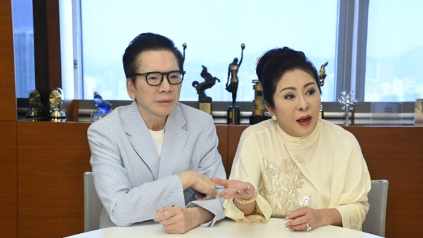 向华强证身家不留儿子，郭碧婷做遗产管理人，附加“禁移民美国”条件
