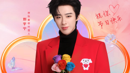 京东3.8节推出多重节日福利：百万份试用礼免费送，下单送礼有机会获赠五色花