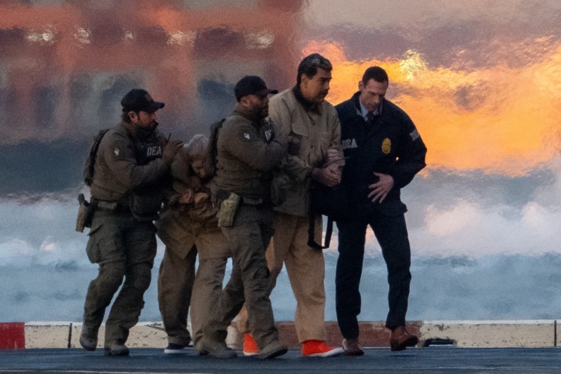 2026-01-05T205525Z_137126114_RC20VIATJYMW_RTRMADP_3_USA-VENEZUELA-MADURO-NEW-YORK_1_