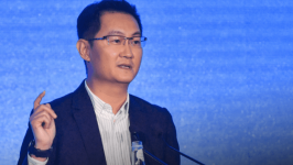 马化腾首谈“养虾”：“龙虾”生态要兼顾中心化能力与去中心化分发