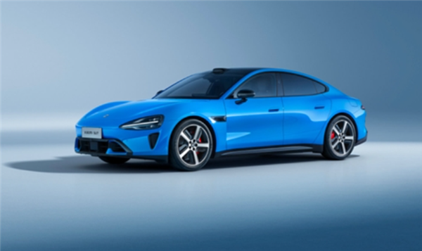 试驾排到下周！新小米SU7上市首日客流爆满：销售称最快4月能交付