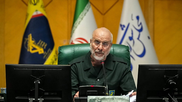 伊朗议长警告投资美国国债或成攻击目标 伊朗议长警告投资美国国债或成攻击目标