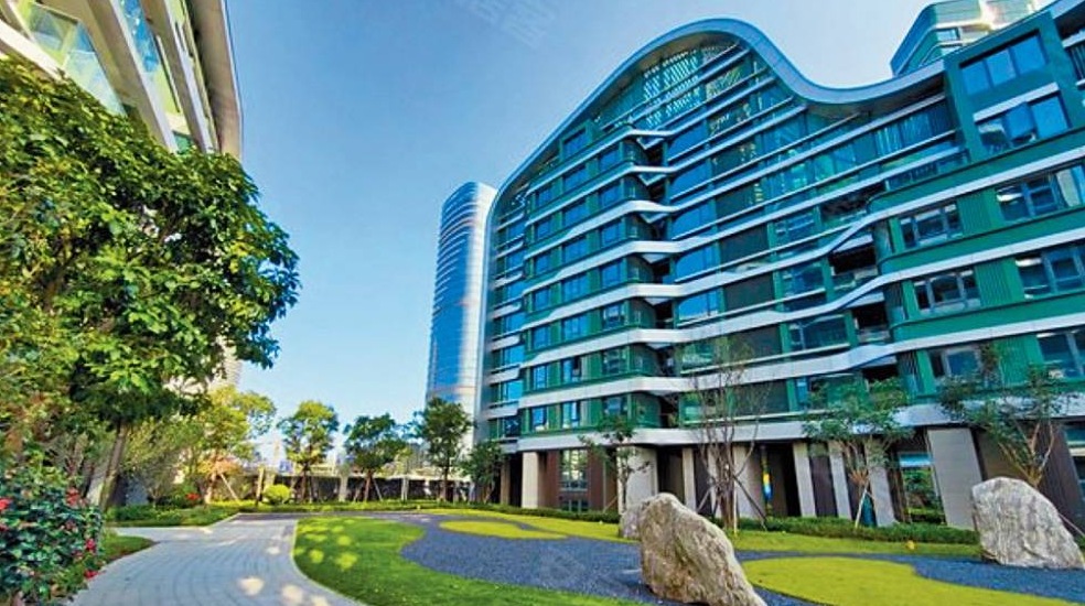 26岁男抢劫二人致1死