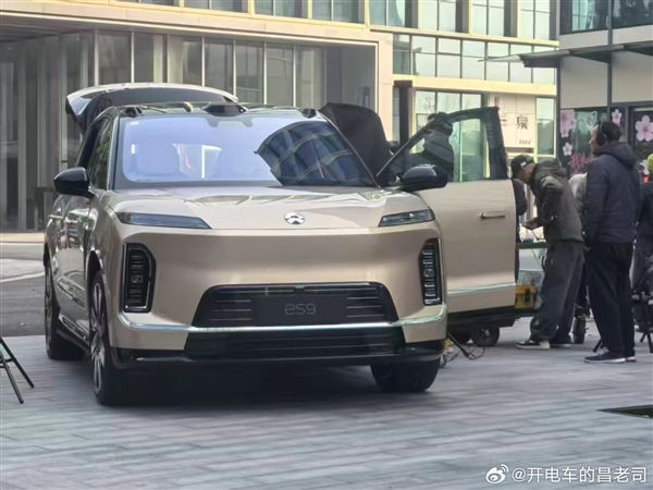 比劳斯莱斯库里南还大 全新蔚来ES9实车曝光:气场太强