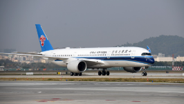 国内航线燃油附加费4月5日起上涨5倍，800公里以上上调百元