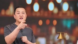 张雪宣布：拍卖赛车复刻版，所得款项捐给嫣然天使基金！李亚鹏回应