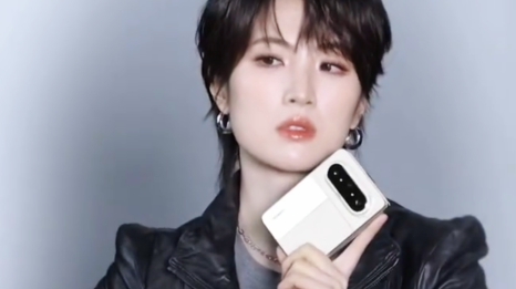 华为终端正式官宣，二公主姚安娜代言自家新品，另一位代言人系王安宇