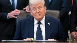 特朗普：早知这么危险就不当总统了